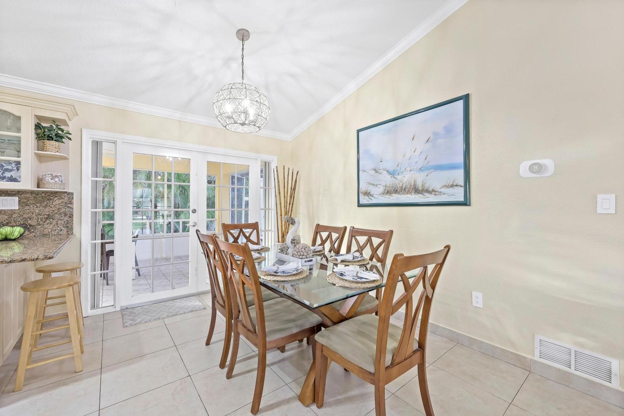 580 Blackmore Court มาร์โกไอส์แลนด์ ภายนอก รูปภาพ